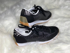 Very G Vintage Black Sneakers